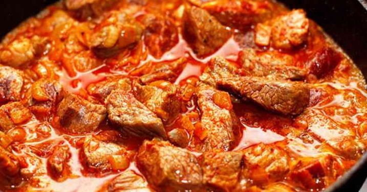 tocană de vită la dietă cu proteine